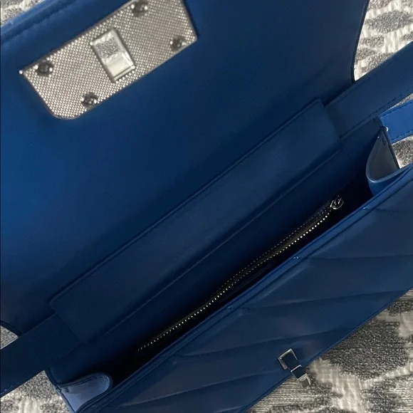 JW PEI Blue Quilted Purse / Clutch Elsa Front Flap Crossbody Bag - Picture 11 of 16